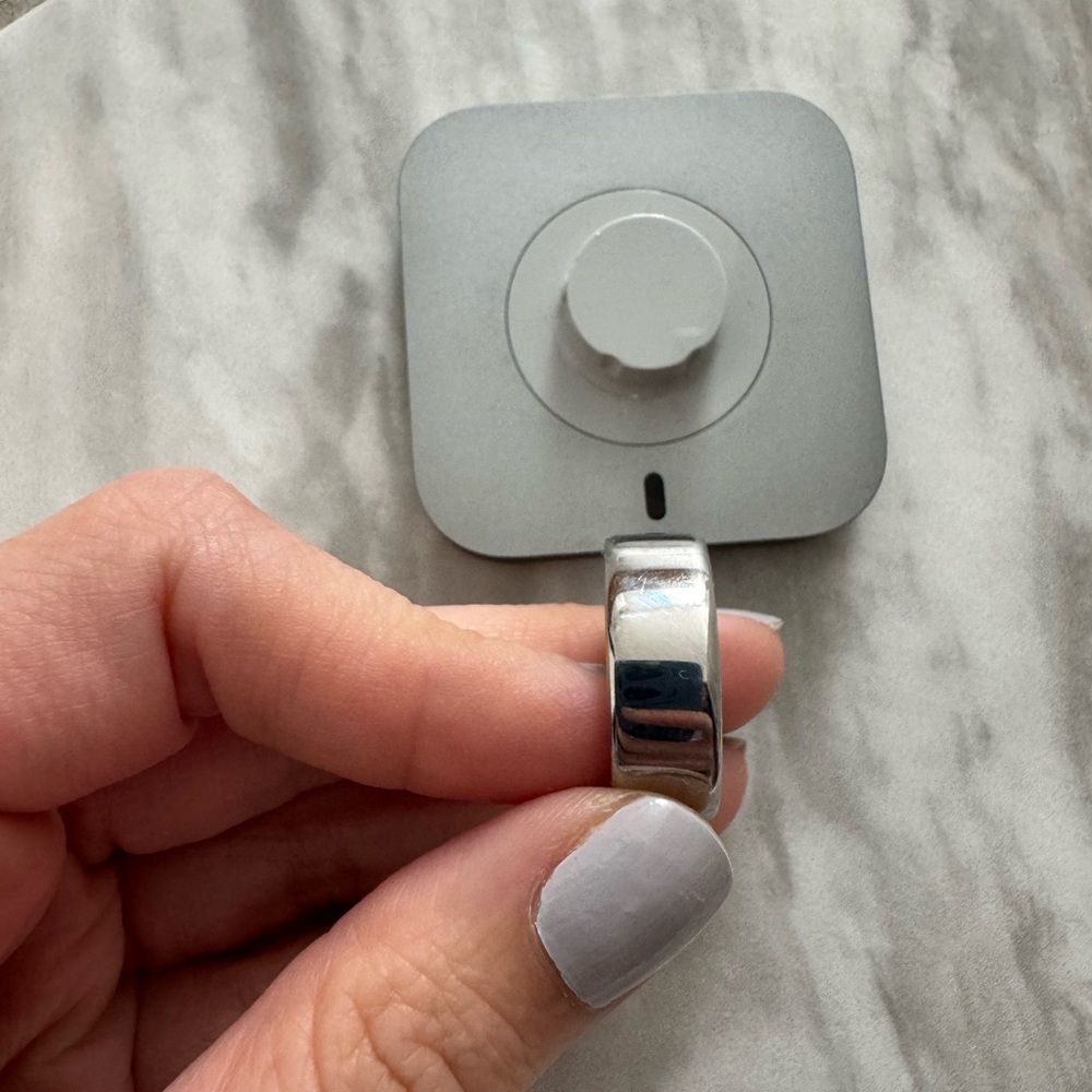 Oura Silver Smart Ring - Size 6